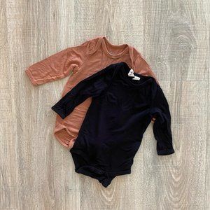 *VGUC* Kyte Baby Long Sleeve Onesies - 0–3 Months - Spice and Black